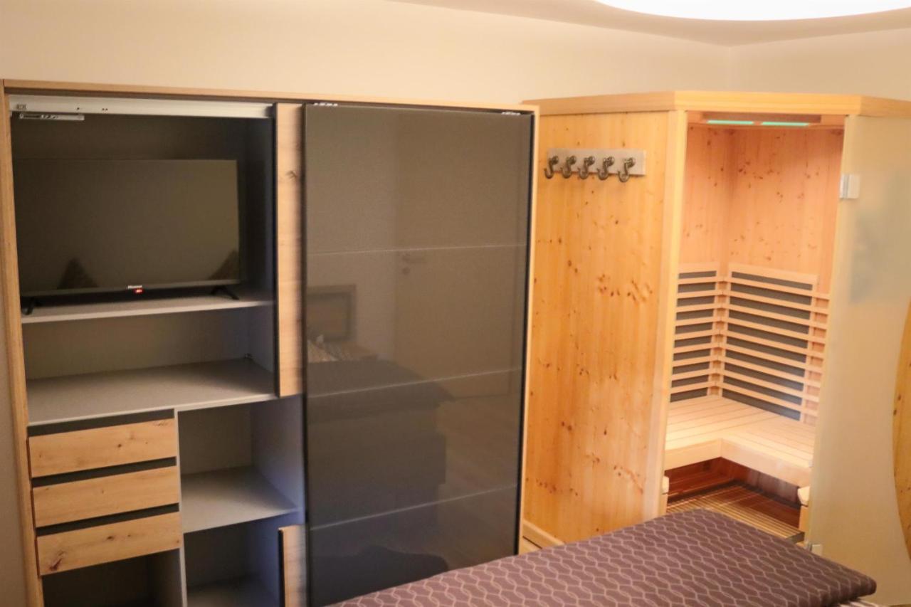 Ferienwohnung Am Waldweg Кользас Экстерьер фото